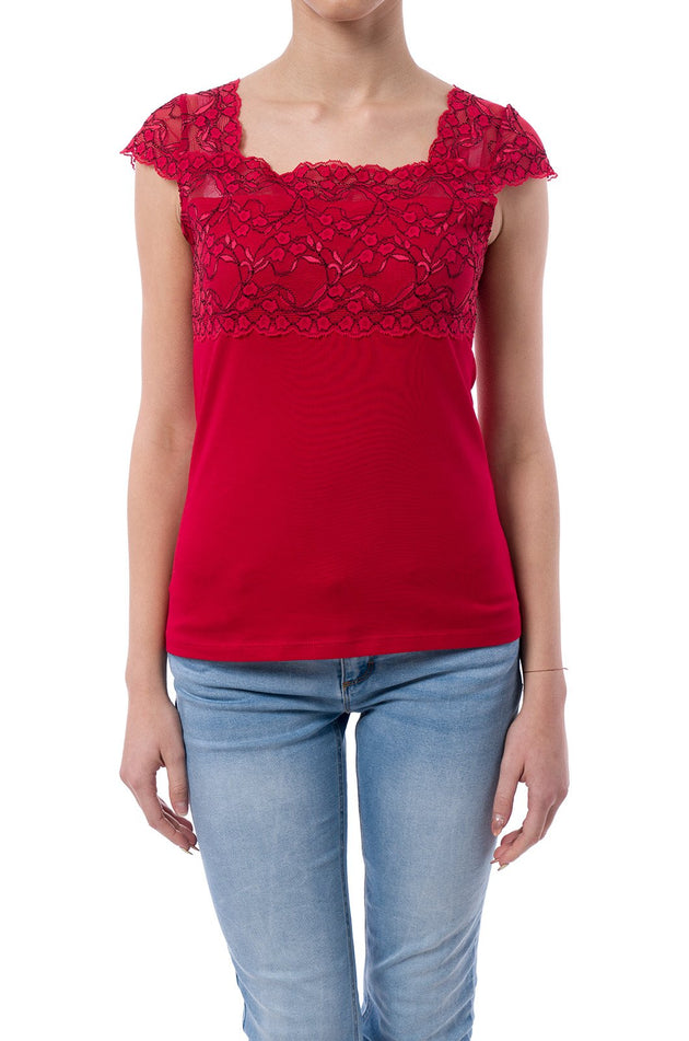 Червена памучна дамска блуза с дантела 5201