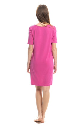 Тъмнорозова къса памучна рокля 808