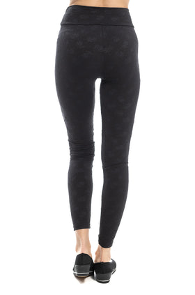 Микрофибърен клин с щампа "Черен релеф" 3432