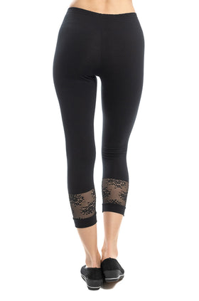 Черен памучен клин с триъгълни платки, маншети от дантела и дължина 7/8 34210