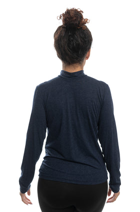 Тъмносиня вълнена блуза (полуполо) 564