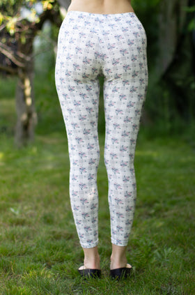 Памучен клин с щампа "Каре с букети" 3423