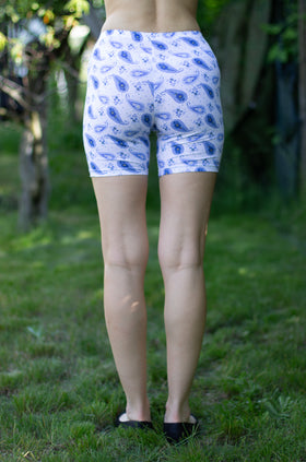 Памучни бермуди с щампа "Сини листа" 342-22