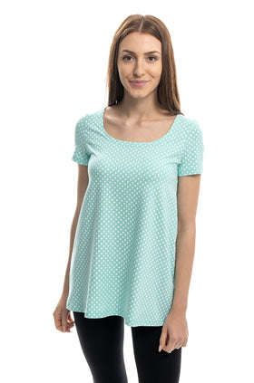 Разкроена памучна блуза с къс ръкав, с щампа "Резеда на бели точки" 5303
