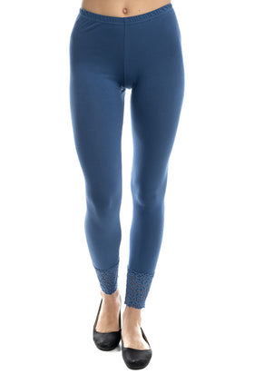 Памучен клин с дантела, цвят деним 3422