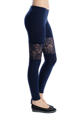 Тъмносин памучен клин с дантела 34204