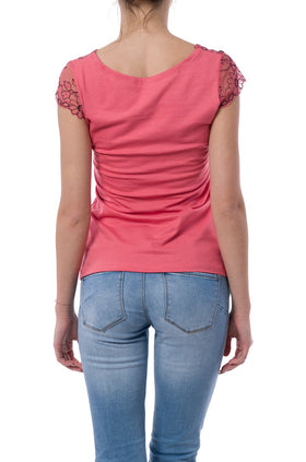 Памучна дамска блуза, цвят диня с дантела 5201